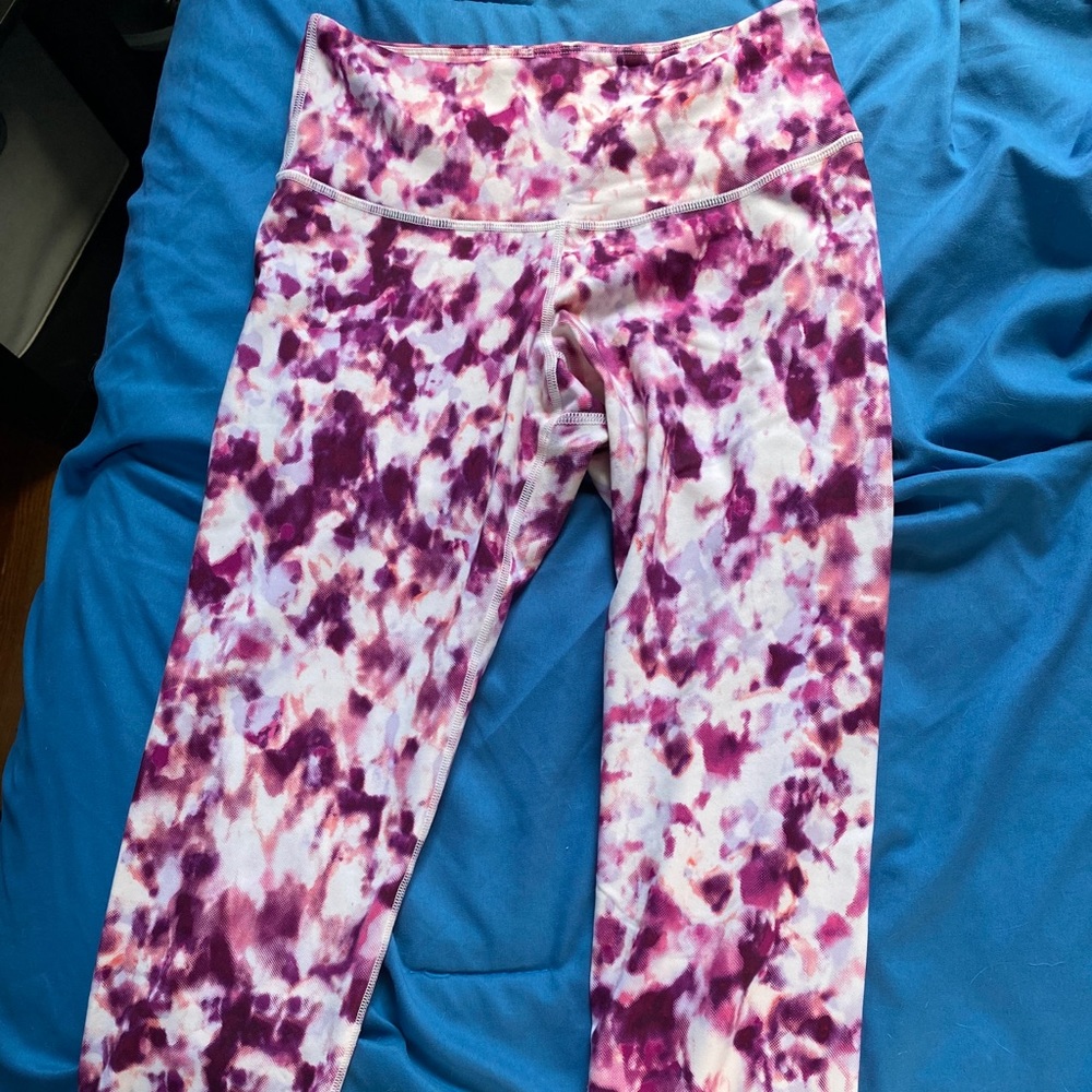 Exercise leggings